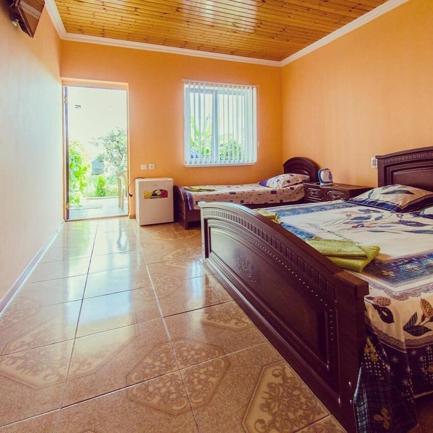 Mini Hotel Vavilon New Athos Buitenkant foto