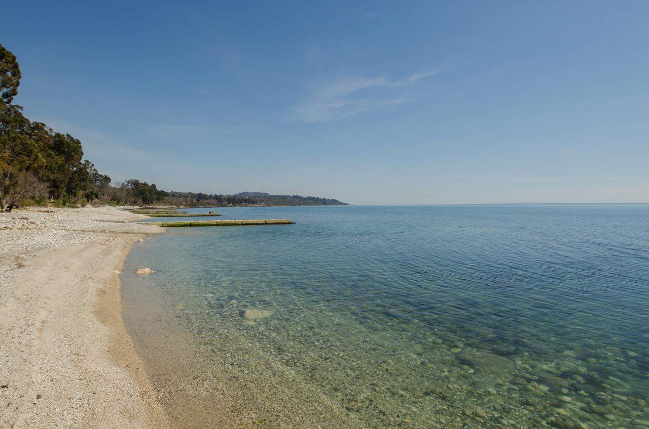 Mini Hotel Vavilon New Athos Buitenkant foto