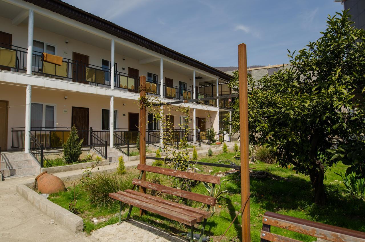 Mini Hotel Vavilon New Athos Buitenkant foto